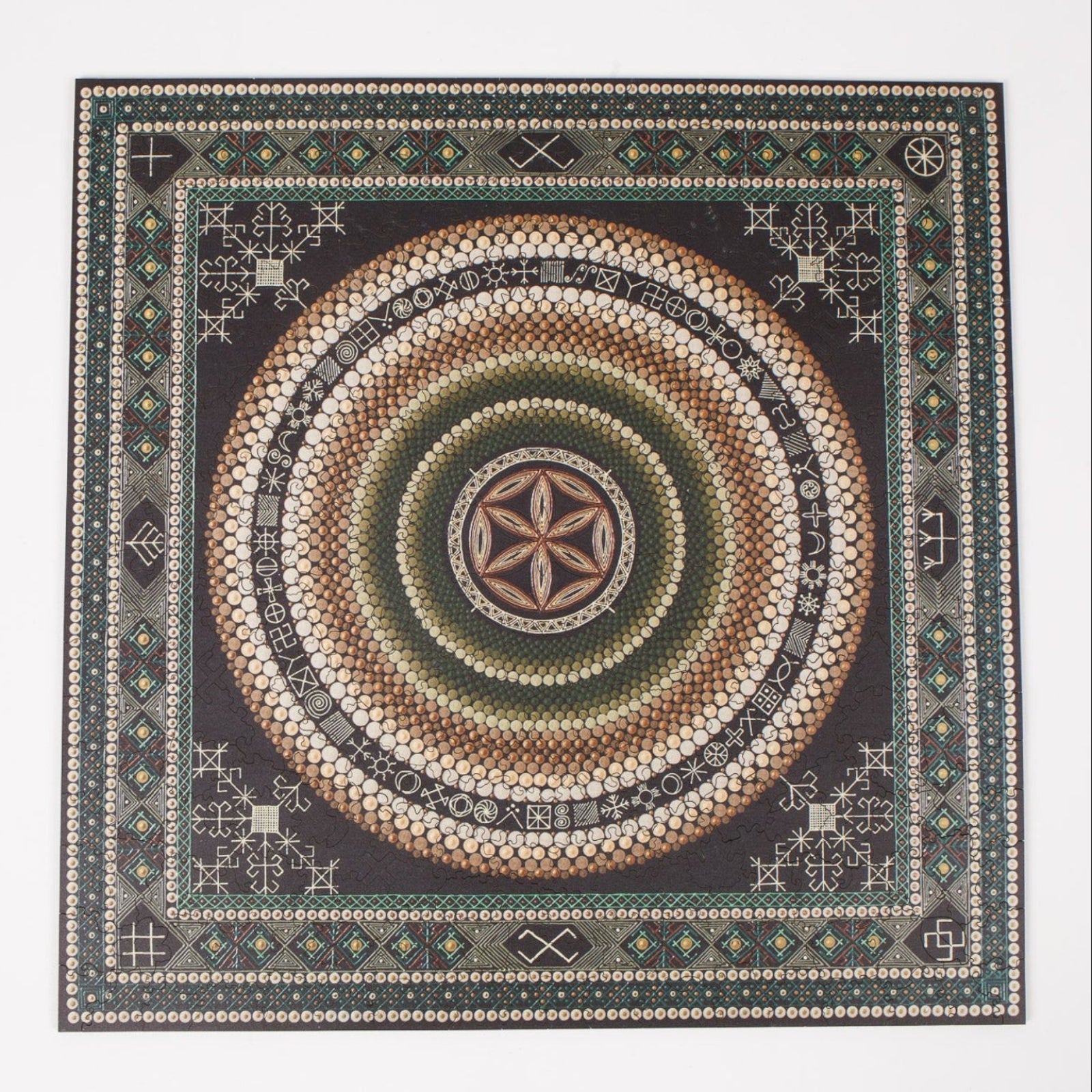 Mandala BALTŲ SAULĖ